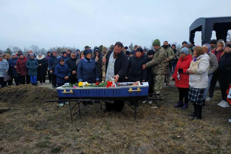 Тарутинщина провела в останню путь загиблого героя 
