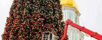 В Києві встановлять «незламну» ялинку – Кличко