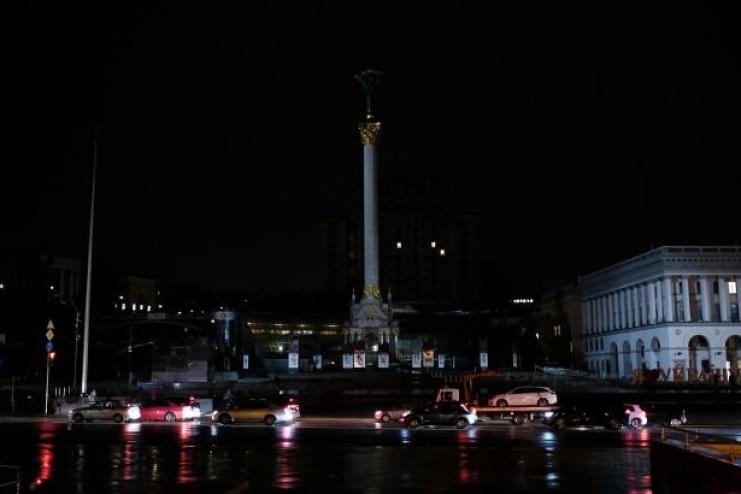 Зворотний бік блекауту: в Україні через відсутність електрики знизилася кількість злочинів та ДТП