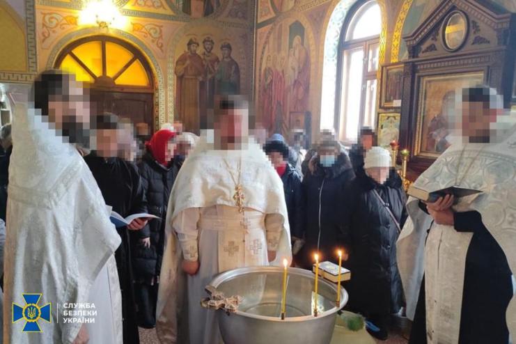 «Зливав» позиції ЗСУ: священника УПЦ засудили до 12 років ув’язнення 