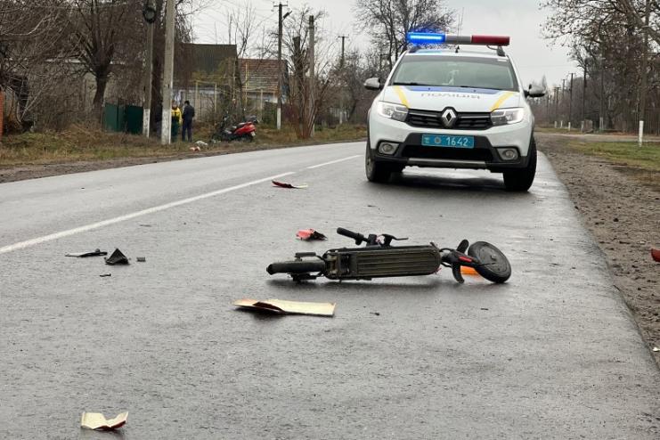 Поліцейські розслідують обставини ДТП у Роздільнянському районі, в якій травмувалася 11-річна дівчинка