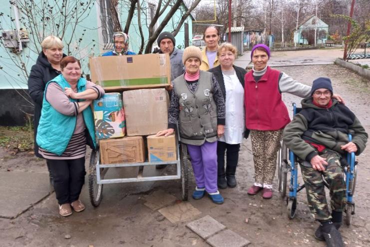 ВСЕ ДЛЯ ПЕРЕМОГИ. ВІД БУДИНКУ ПРЕСТАРІЛИХ ТАРУТИНСЬКОЇ ГРОМАДИ ПЕРЕДАЛИ ДОПОМОГУ НА ПЕРЕДОВУ