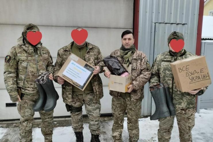 Гумові чоботи до Миколайчика захисникам з Тарутинщини