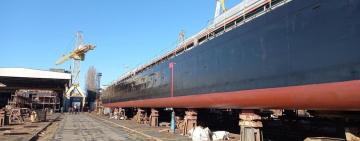 «Херсон» готується до рейсу: на Кілійському СБСРЗ відремонтували теплоход