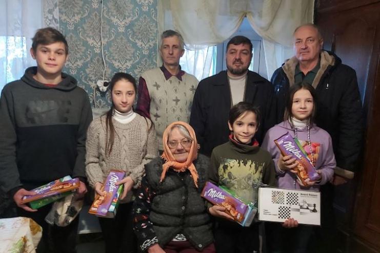 В АРЦИЗЬКІЙ ГРОМАДІ ДИТЯЧИЙ БУДИНОК СІМЕЙНОГО ТИПУ  ПРИВІТАЛИ З НОВОРІЧНИМИ СВЯТАМИ