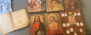 Українець намагався вивезти до Польщі шість старовинних ікон