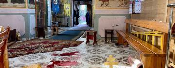 В храмі у Вінниці чоловік напав на священника і перерізав йому горло