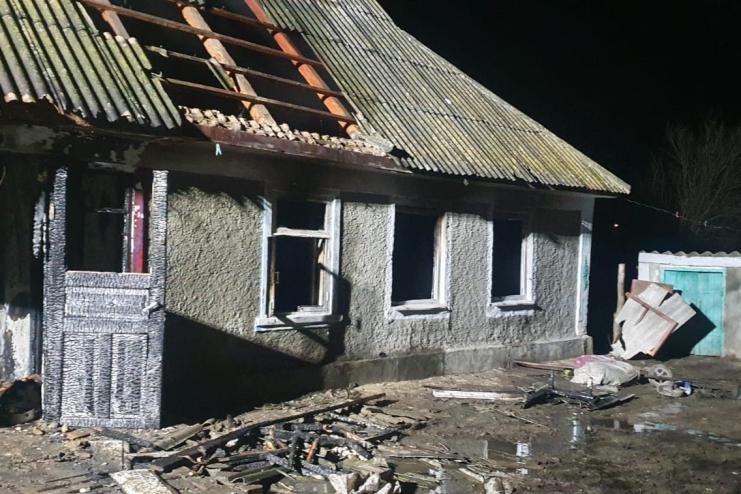 Страшна трагедія на Одещині: внаслідок загоряння в будинку загинули молода жінка та троє маленьких діточок