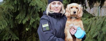 Звільнена з полону прикордонниця разом з новою чотирилапою помічницею уже на службі