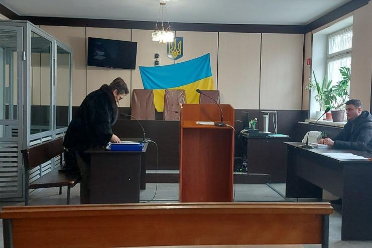 Пенсіонерку з Ізмаїлу, яка поранила ножем чоловіка біля пам’ятника морякам-дунайцям, оголошено у розшук