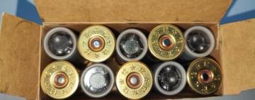 У пункті пропуску на Одещині службовий собака допоміг виявити мисливські набої