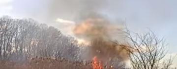 Відомий еко-активіст з Арцизу голими руками тушив пожежу у плавнях на території Кілійської громади (відео)