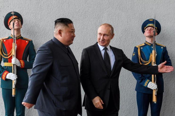 Північна Корея направить військових на окупований Донбас нібито для будівництва, – ЗМІ