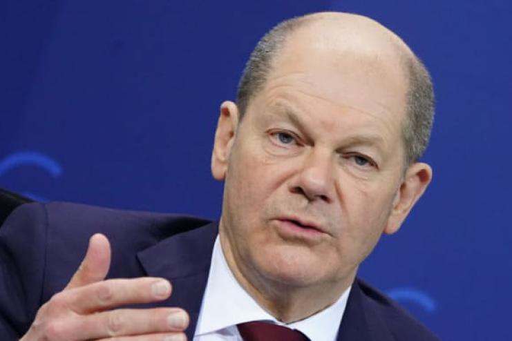 Шольц про висловлювання Путіна, що "знову німецькі танки загрожують Росії": Ніщо не може виправдати цю війну