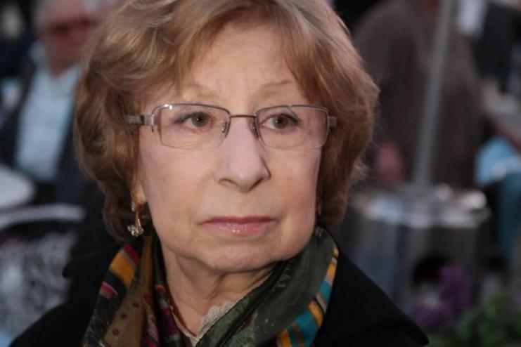 Лія Ахеджакова назвала Росію "виродком", але відмовилася їхати за кордон