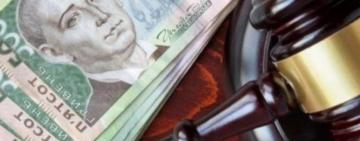 В українців за комунальні борги можуть забрати навіть брудний посуд: що відбувається і як покарають