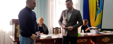 На черговій сесії Кілійської міської ради представили депутата, який набув повноважень