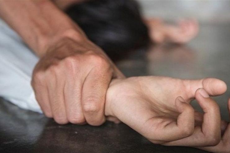 В Одесі зґвалтували 13-річну дівчинку в автівці й зняли це на відео