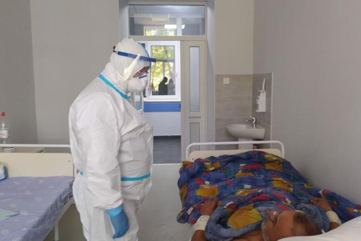 Понад 800 людей захворіли на Covid-19 в Одесі з початку року