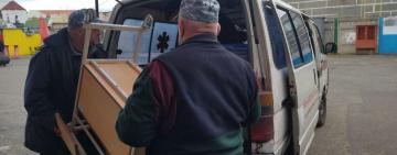 Бокси для немовлят та шпитальні ліжка : «7 кілометр» допоміг передати гумдопомогу лікарням України