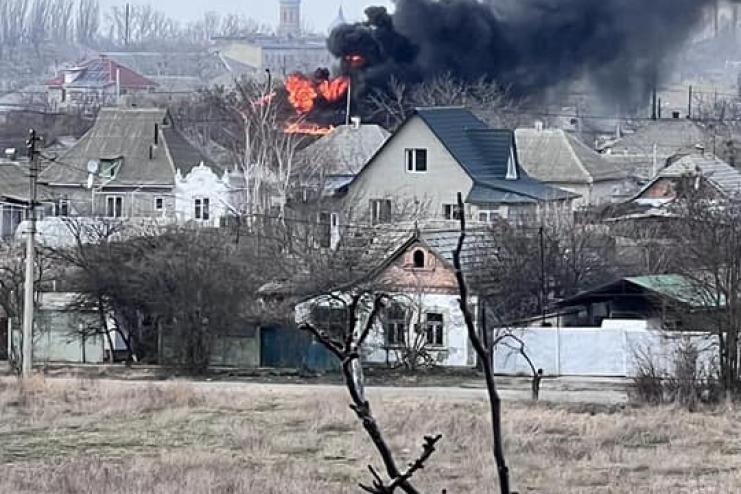 Одночасно, в місті здійнявся сильний вітер: в Кілії горів приватний будинок