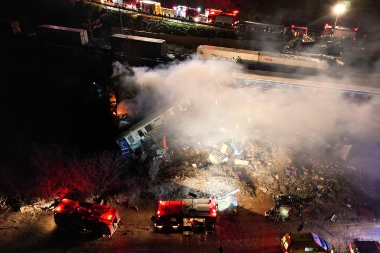 У Греції зіткнулися потяги: загинули щонайменше 17 людей, 85 постраждали