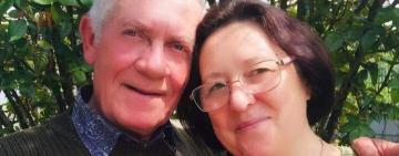 Така необхідна допомога в тилу: родина Гавриленко з Кілії в’яжуть теплі носки захисникам і теплі «чоботи» пораненим бійцям