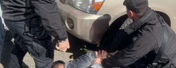 СБУ затримала інспектора Одеської митниці за систематичні хабарі