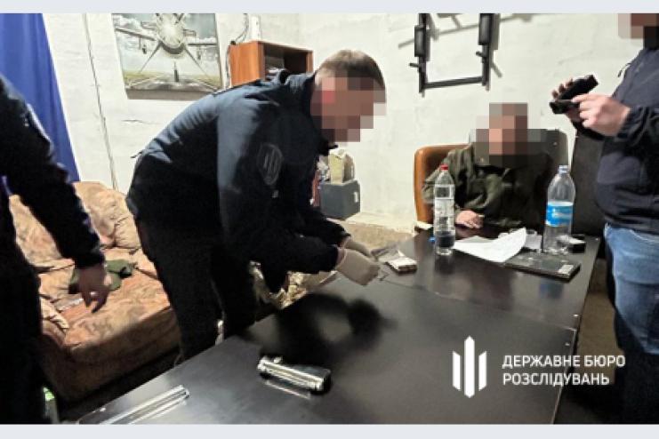 На Одещині заступника командира військової частини затримали на вимаганні 120 тис. грн з підлеглого