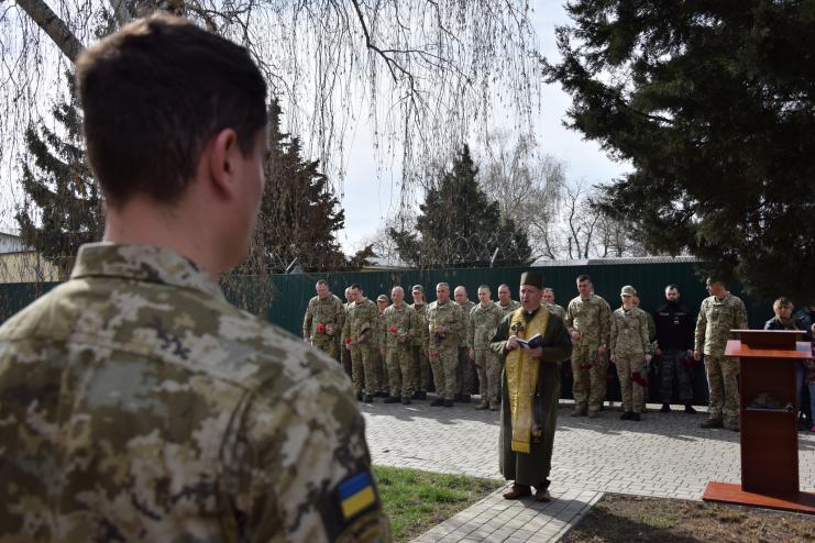 В Ізмаїльському прикордонному загоні вшанували пам'ять побратимів, які загинули в авіакатастрофі 15 років тому