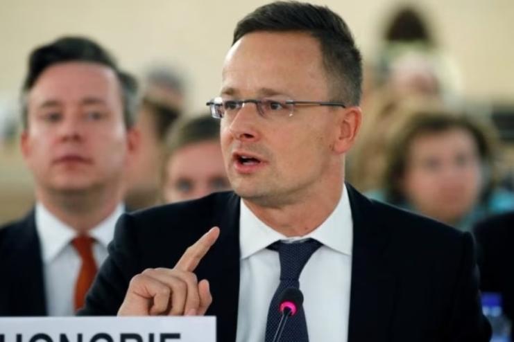 Угорщина вимагає припинення вогню: Сійярто зробив дивну заяву