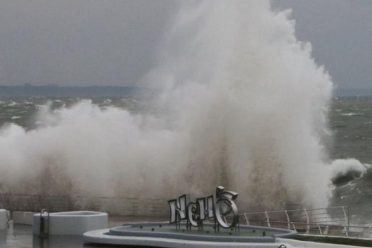 В Одесі — штормове попередження: сильний вітер