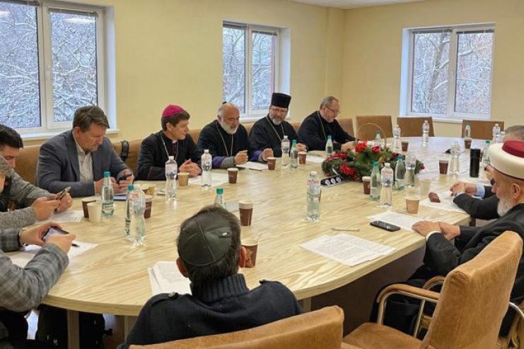 Рада Церков виступає проти законопроєкту 9103 щодо інституту реєстрованих партнерств