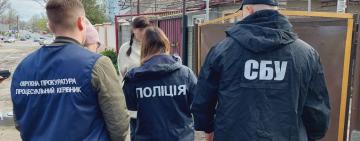 Заробили мільйон на закупівлі спецтехніки: правоохоронці Одещини викрили двох посадовців комунального підприємства 