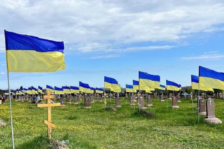 На Одещині 44-річний чоловік осквернив могилу військовослужбовця