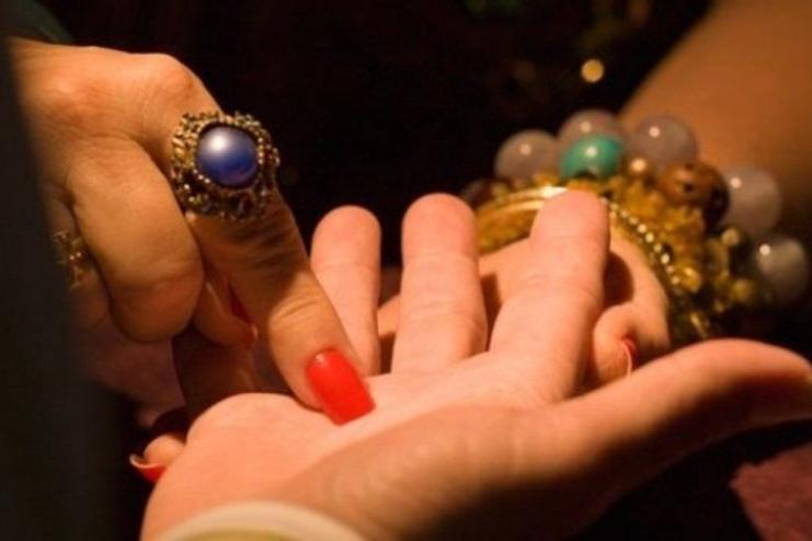 На Одещині дві «знахарки» обманули матір хворої дитини на 120 тис грн