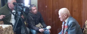 У 100-річного тарутинського ветерана Другої світової війни Василя Хомиженка побував телеканал «ІНТЕР»