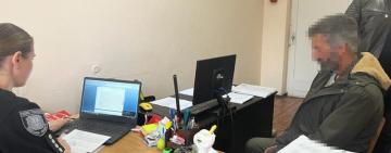 Намагався захистити колегу: на судні на Одещині моряк-іноземець наніс земляку 9 ударів ножем  