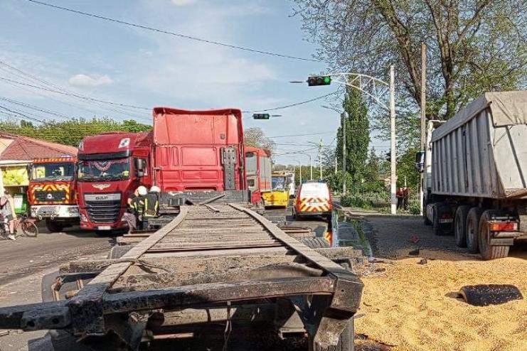 Стали відомі подробиці моторошної ДТП на Ізмаїльщині за участі 4 фур