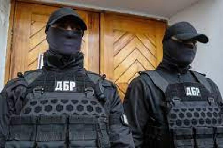 Обіцяв закрити справу щодо смерті дитини: в Одеській області на хабарі затримали лейтенанта поліції — ДБР
