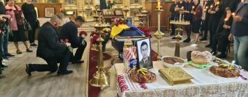 ВІН ЗАХИЩАВ УКРАЇНУ ПІД ФОРТЕЦЕЮ БАХМУТ: В ІЗМАЇЛІ ПРОЩАЛИСЬ З ГЕРОЄМ-ПРИКОРДОННИКОМ ГЕННАДІЄМ ГОРШКОВИМ