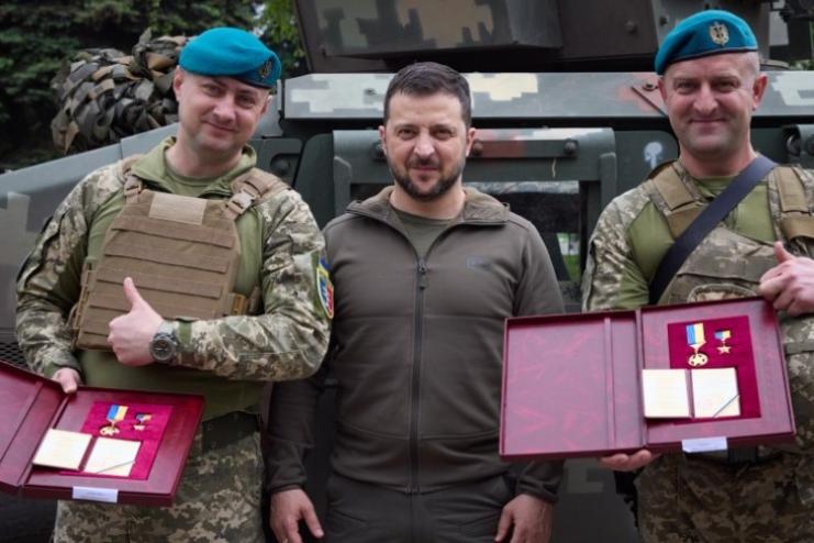 Уродженцю Болградського району президент Зеленський особисто вручив звання Героя України
