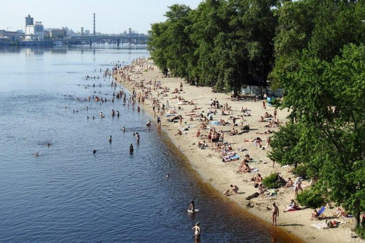 Літня відпустка в Україні під час війни: Держтуризм нагадує про правила безпеки