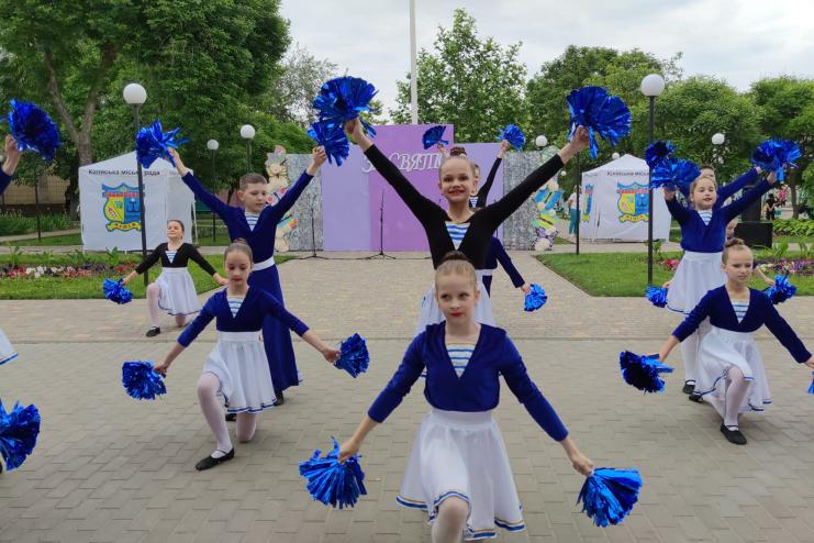 Захоплюючі виступи, цікаві майстер-класи і приємний сюрприз від благодійників: в Кілії пройшло свято до Дня захисту дітей