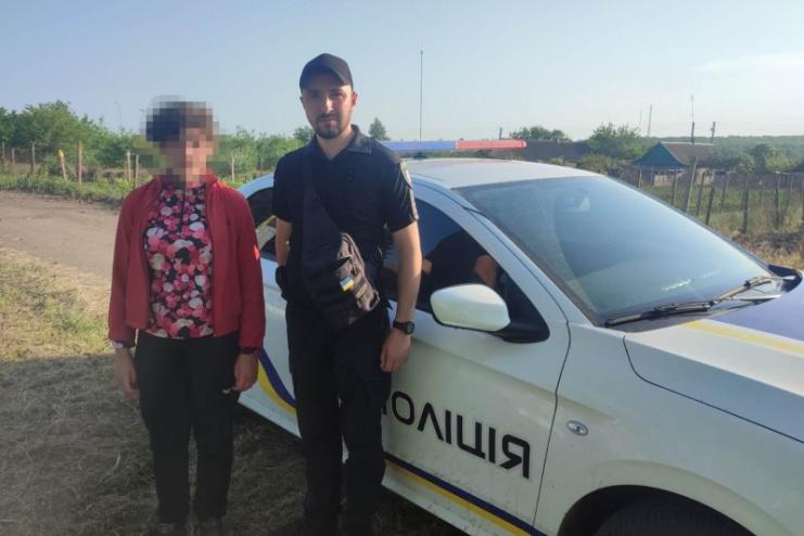 Посварилась з мамою: поліцейські Одещини оперативно розшукали 15-річну дівчину, яка втекла з дому 