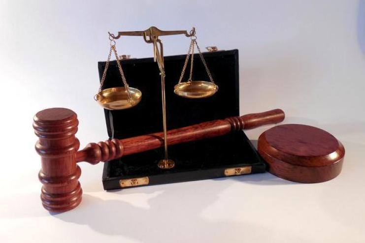 В Одесі капітан 3-го рангу, якого обвинувачують у привласненні майна, мобілізувався до ЗСУ