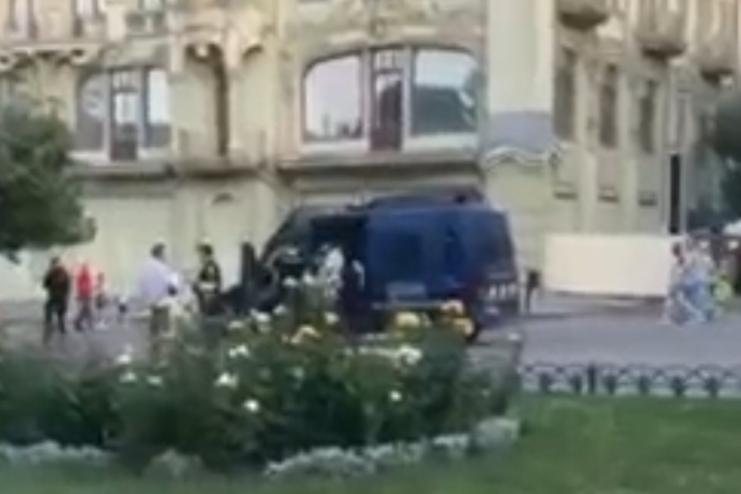 Поліція в Одесі влаштувала облаву на вуличних музикантів