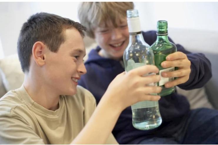 В Одесі троє підлітків у клубі отруїлися алкоголем