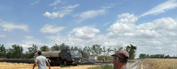 НЕбезпечні жнива: в Павлівській громаді аграрії та пожежні рятували від вогню поле