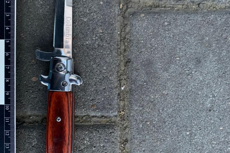 Поцілив ножем у серце: в Одесі 16-річний підліток зарізав дівчину